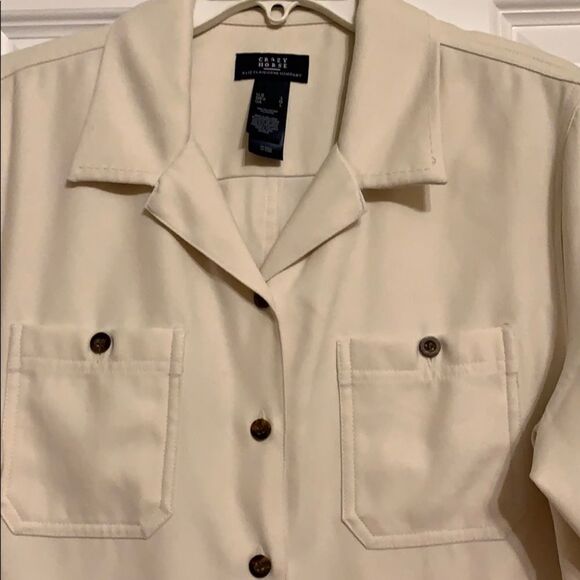 Button up Large Shirt - Picture 2 of 4